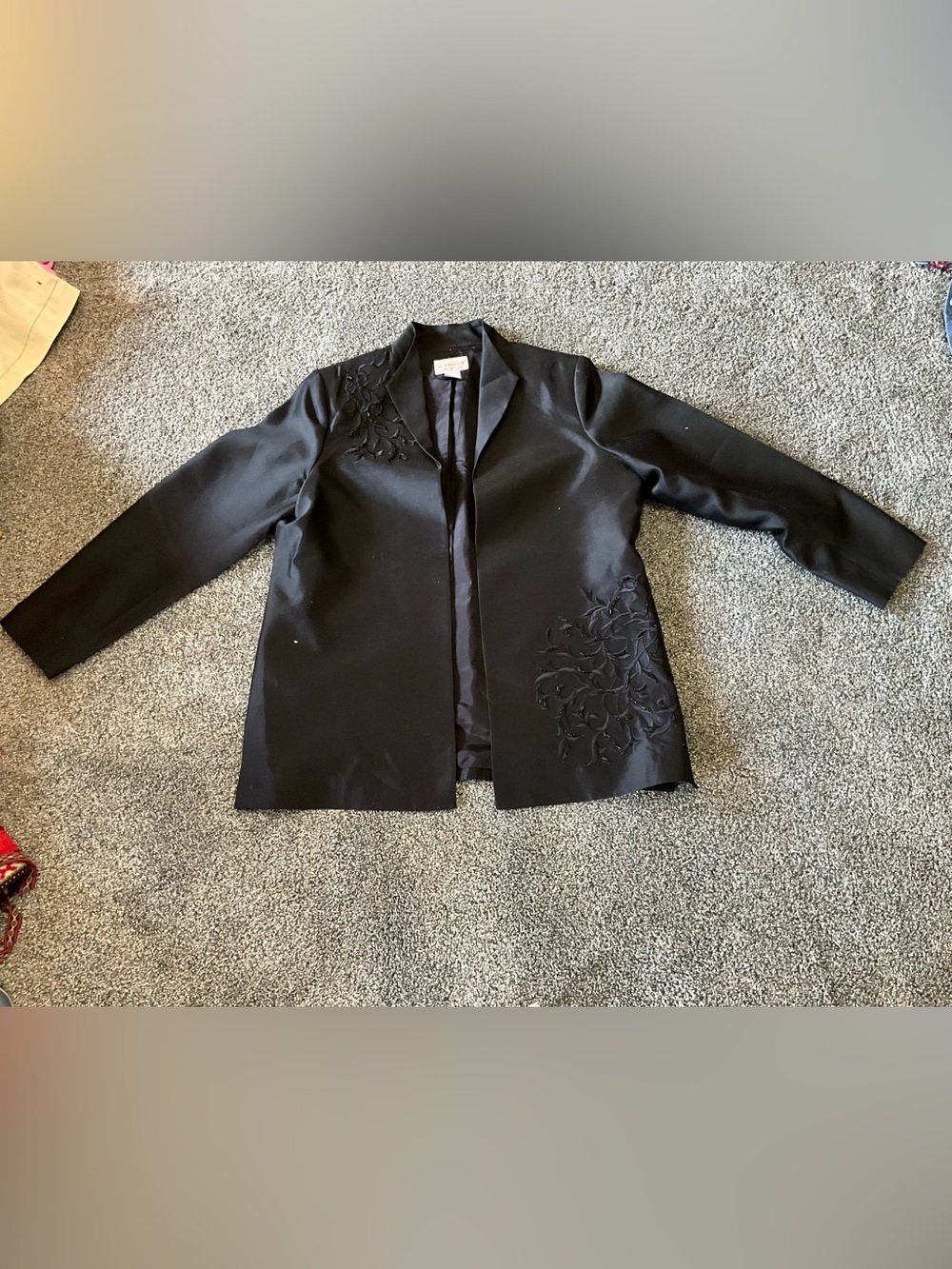 Victor Costa Black Embroidered 100% Silk Open-Front Blazer